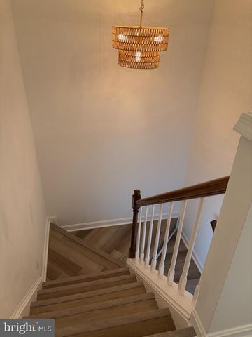 10 WINDBLUFF CT, Owings Mills, MD 21117