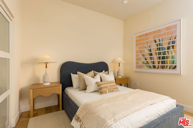 512 Rustic Drive, Los Angeles, CA 90065