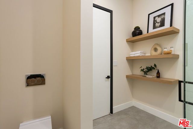 512 Rustic Drive, Los Angeles, CA 90065