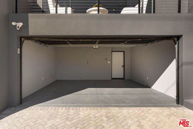 512 Rustic Drive, Los Angeles, CA 90065