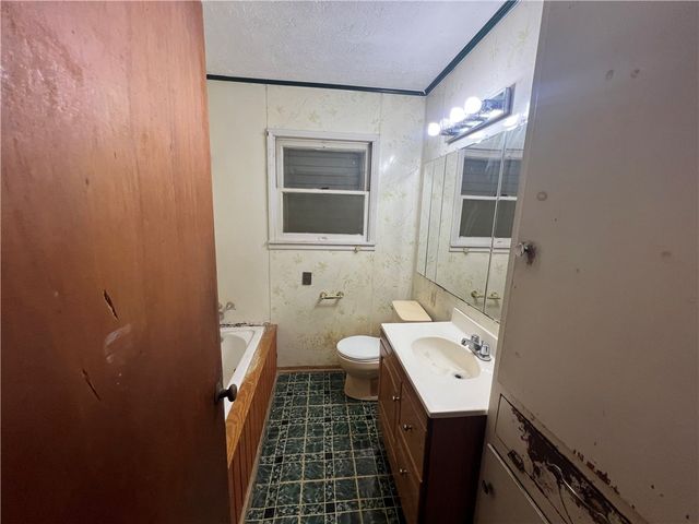 921 Ronald Dr, Corpus Christi, TX 78412
