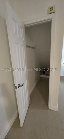 8350 SW 154th Ave 6, Miami, FL 33193