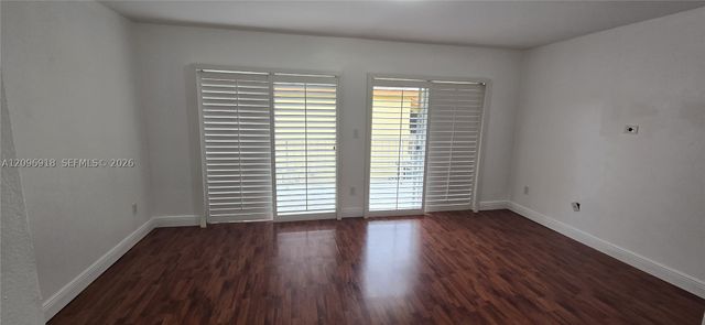 8350 SW 154th Ave 6, Miami, FL 33193