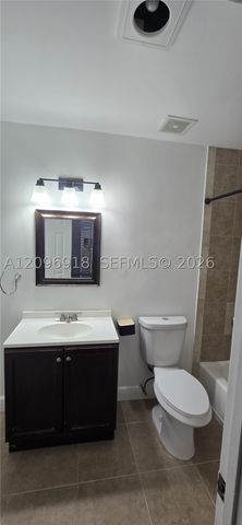 8350 SW 154th Ave 6, Miami, FL 33193