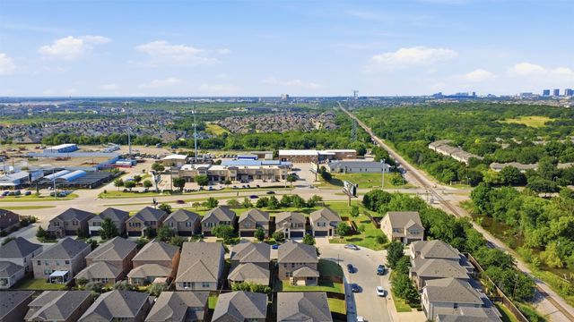 2564 Durango Drive, Carrollton, TX 75010