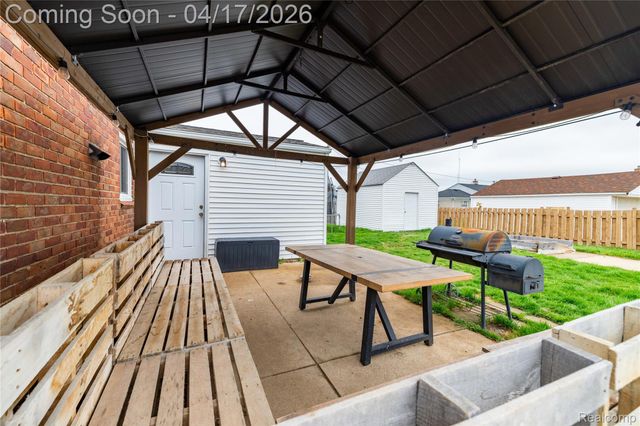 4707 16th Street, Wyandotte, MI 48192