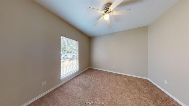 1621 Park Place, College Station, TX 77840