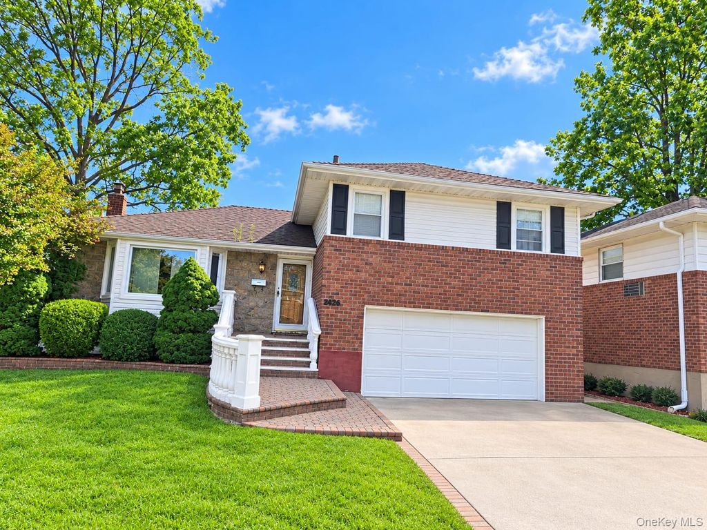 950 Linkwood Drive, Baldwin, NY 11510 — exterior