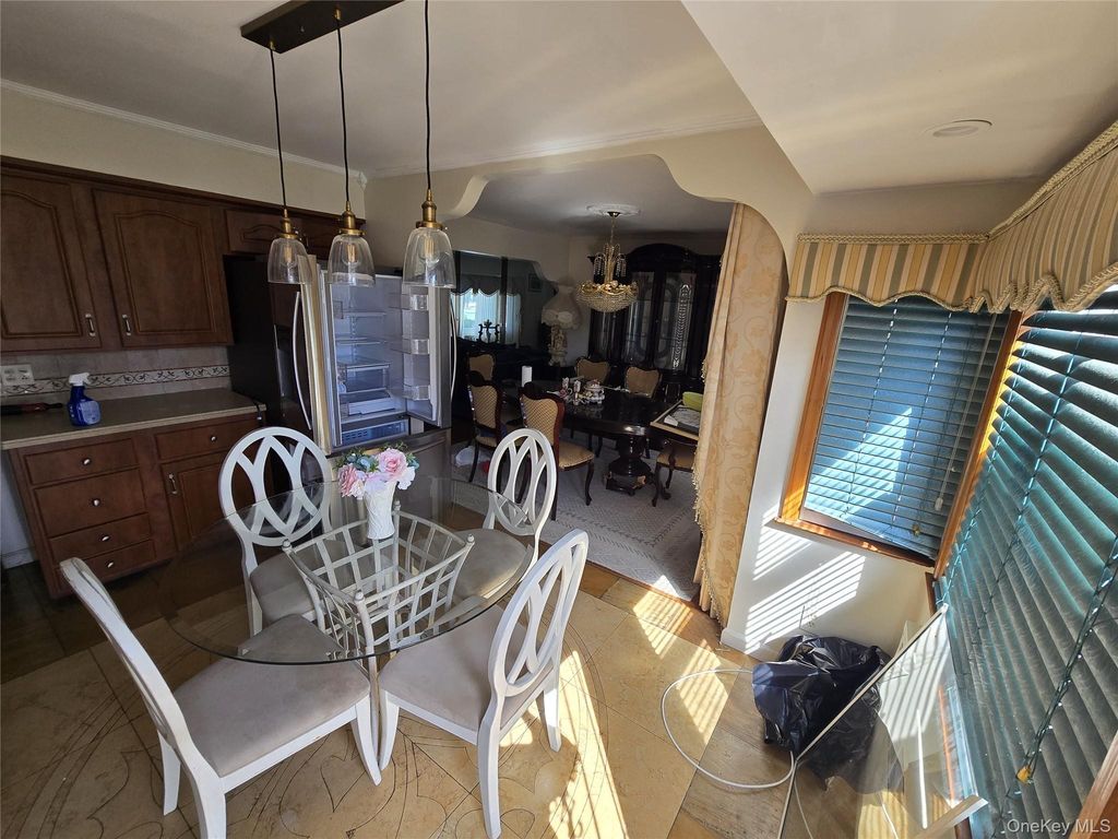 950 Linkwood Drive, Baldwin, NY 11510 — photo 3
