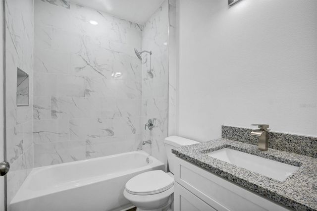 3907 ADELL ROAD, Lake Wales, FL 33898