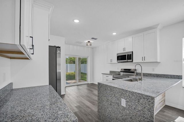 3907 ADELL ROAD, Lake Wales, FL 33898
