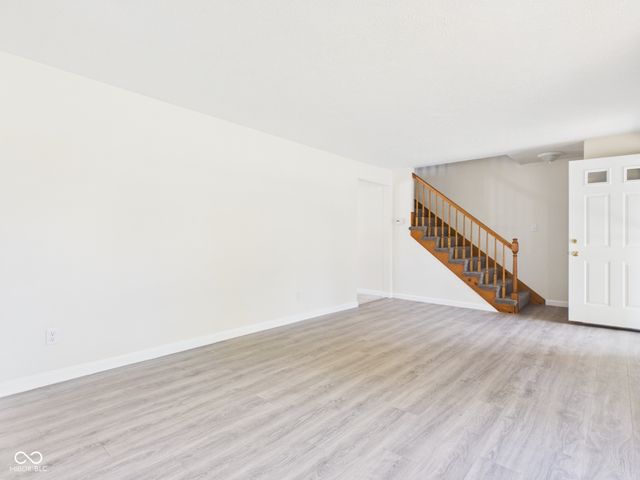 1520 E 42nd Street, Anderson, IN 46013