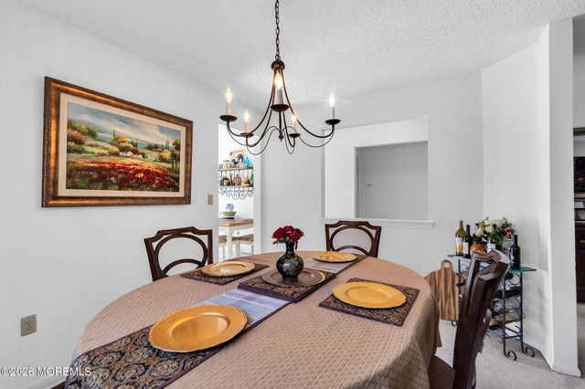 631 Bedford Lane, Manchester, NJ 08759