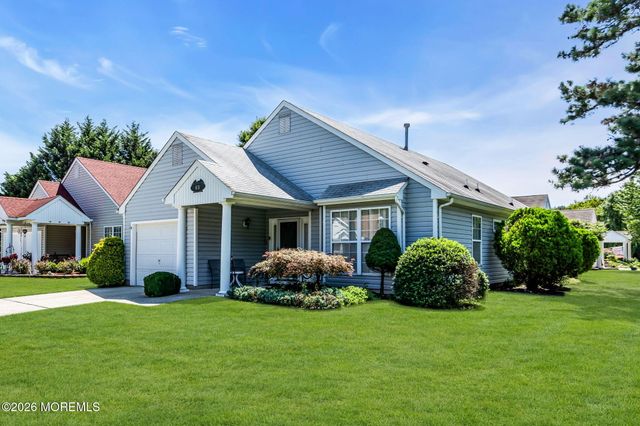 631 Bedford Lane, Manchester, NJ 08759