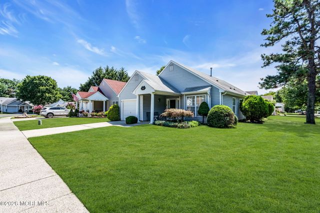 631 Bedford Lane, Manchester, NJ 08759