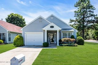 631 Bedford Lane, Manchester, NJ 08759
