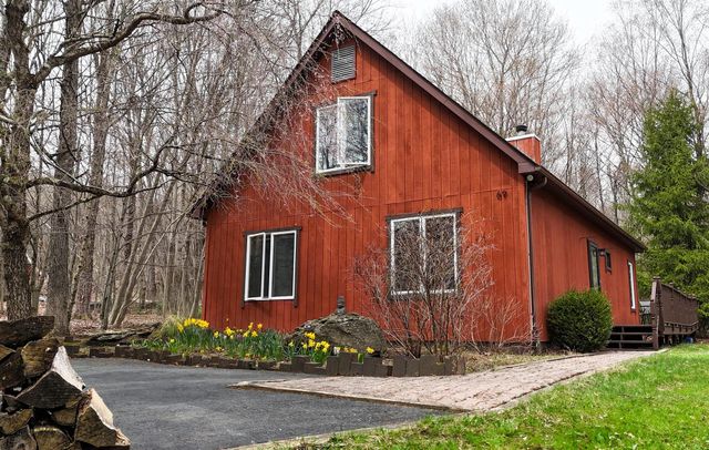 69 Timber Hill Lane, South Fallsburg, NY 12779