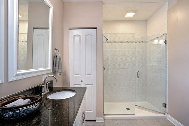 1406 N Washtenaw Avenue 3, Chicago, IL 60622