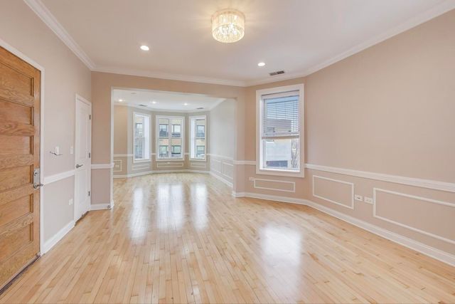 1406 N Washtenaw Avenue 3, Chicago, IL 60622