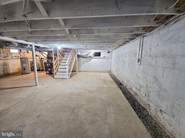 120 WADDELL AVE, Franklinville, NJ 08322