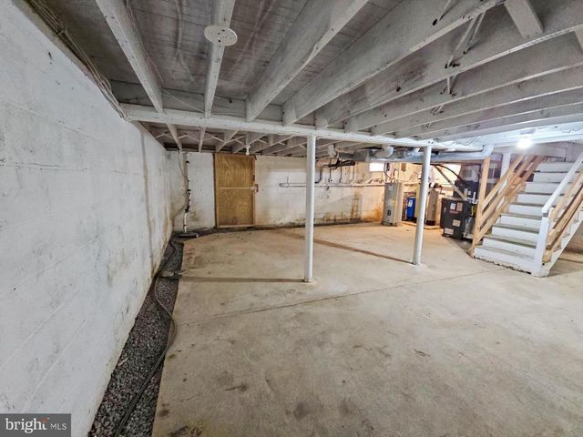 120 WADDELL AVE, Franklinville, NJ 08322