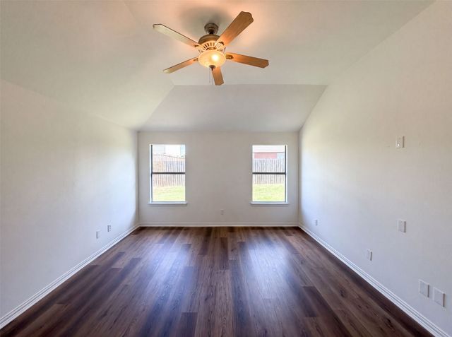 143 Pintail Lane, Sanger, TX 76266