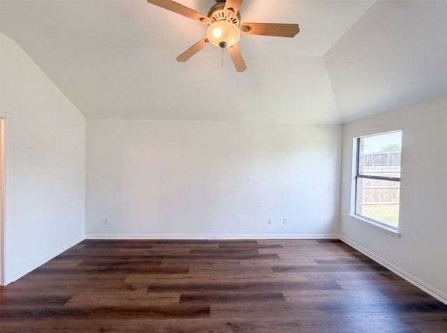 143 Pintail Lane, Sanger, TX 76266
