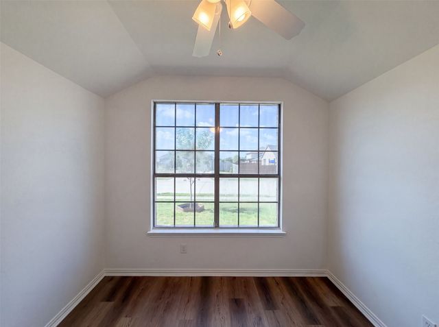 143 Pintail Lane, Sanger, TX 76266
