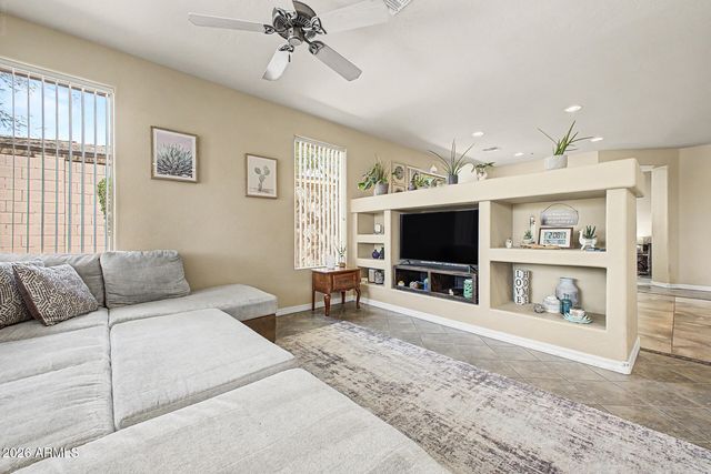 2364 W TURTLE HILL Court, Anthem, AZ 85086