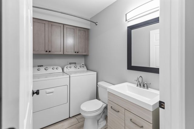 2302 SE Round Table Drive B, Port St. Lucie B, Port St Lucie, FL 34952