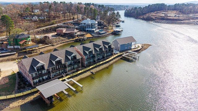 532 C6 Grand Point Drive, Hot Springs, AR 71901