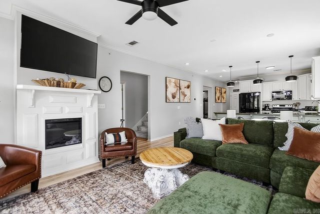 532 C6 Grand Point Drive, Hot Springs, AR 71901