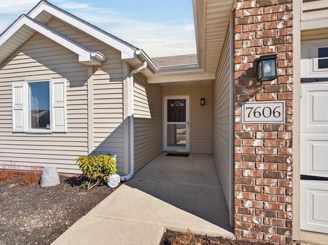 7606 Bowlander Way, Fort Wayne, IN 46835