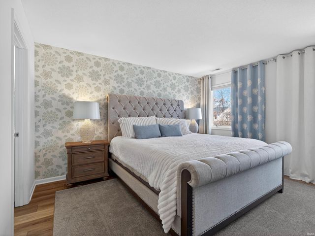 7606 Bowlander Way, Fort Wayne, IN 46835