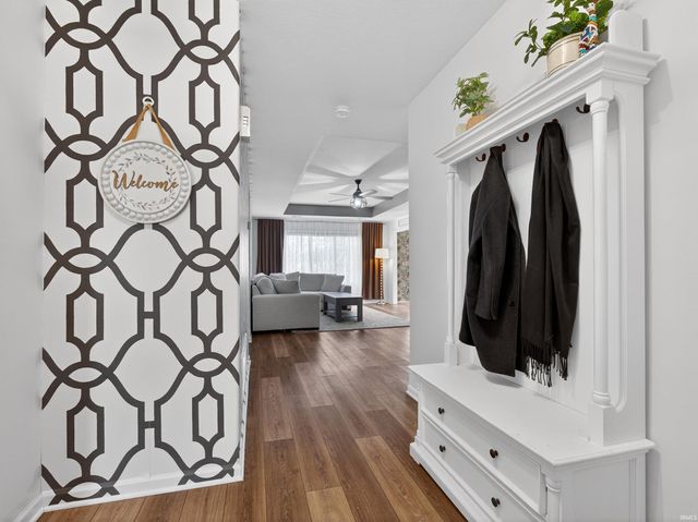 7606 Bowlander Way, Fort Wayne, IN 46835