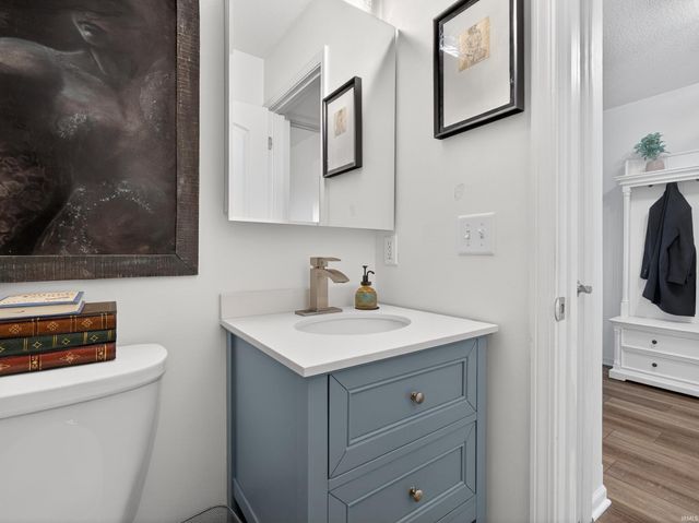 7606 Bowlander Way, Fort Wayne, IN 46835