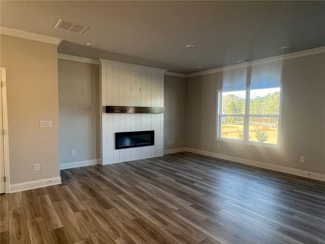 3437 Iron Hearth Bend, Snellville, GA 30039