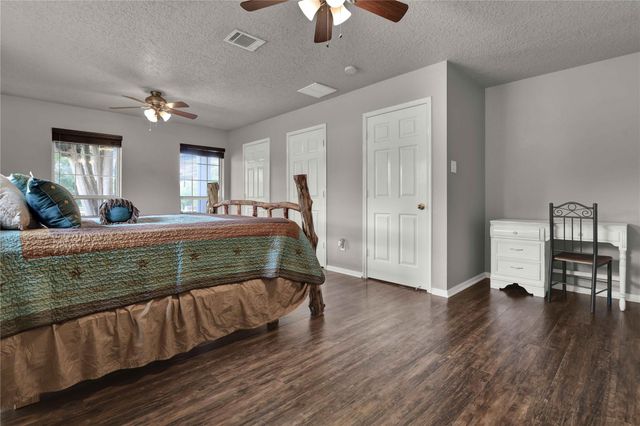 12686 Timberline Estates Drive, Willis, TX 77378