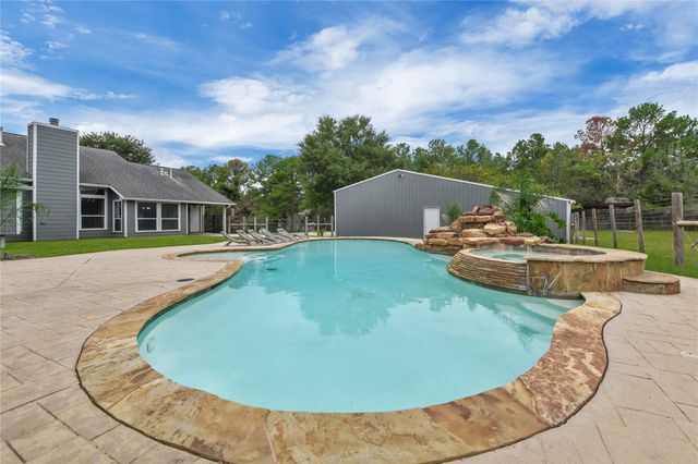 12686 Timberline Estates Drive, Willis, TX 77378