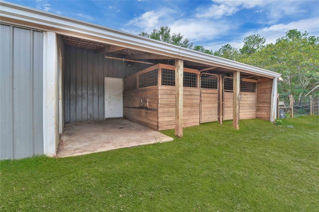 12686 Timberline Estates Drive, Willis, TX 77378