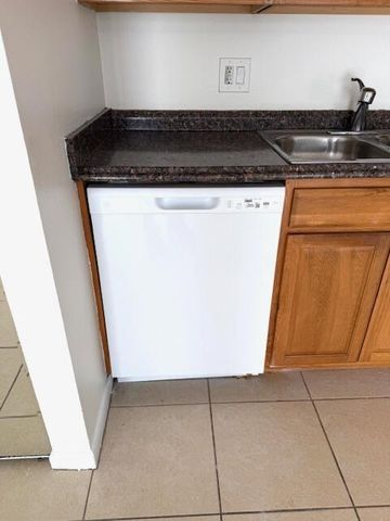 637 Executive Center Drive N105, West Palm Beach, FL 33401