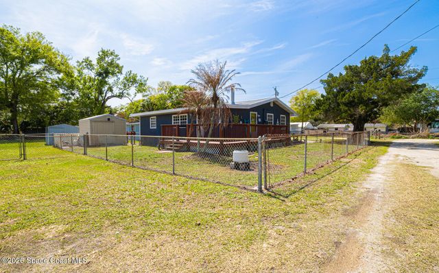 2953 Easy Street, Mims, FL 32754