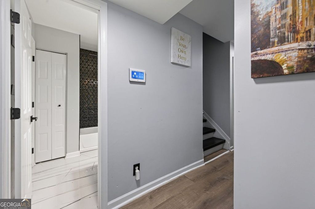 1039 Mariners Court, Stone Mountain, GA 30083 — photo 3