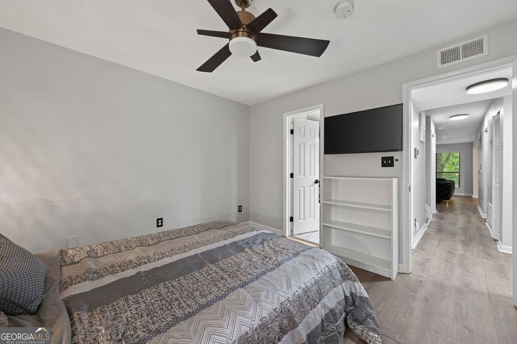1039 Mariners Court, Stone Mountain, GA 30083 — photo 5