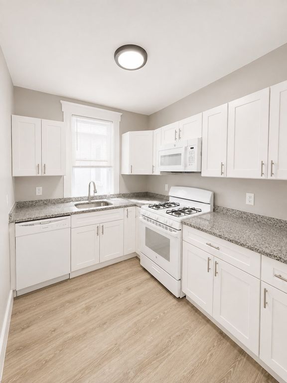 738 Washington Street 25, Norwood, MA 02062