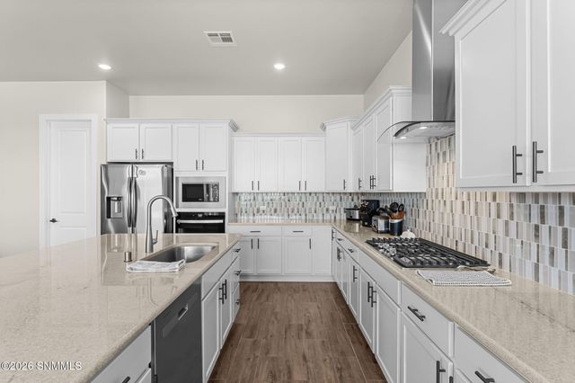 3778 Nightingale Avenue, Las Cruces, NM 88012