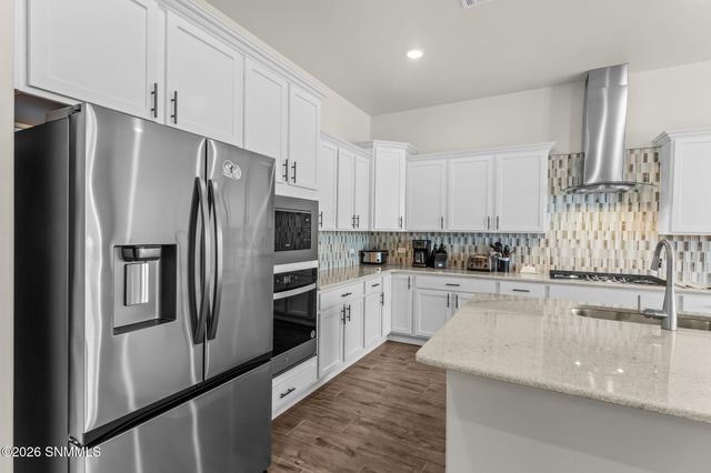 3778 Nightingale Avenue, Las Cruces, NM 88012