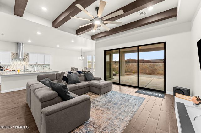 3778 Nightingale Avenue, Las Cruces, NM 88012