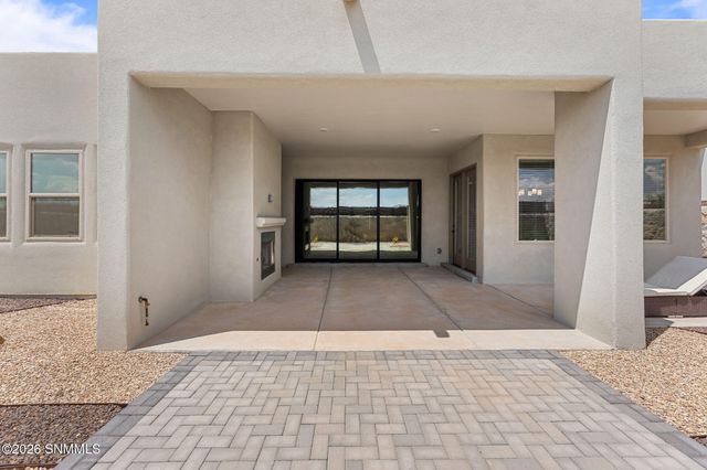3778 Nightingale Avenue, Las Cruces, NM 88012