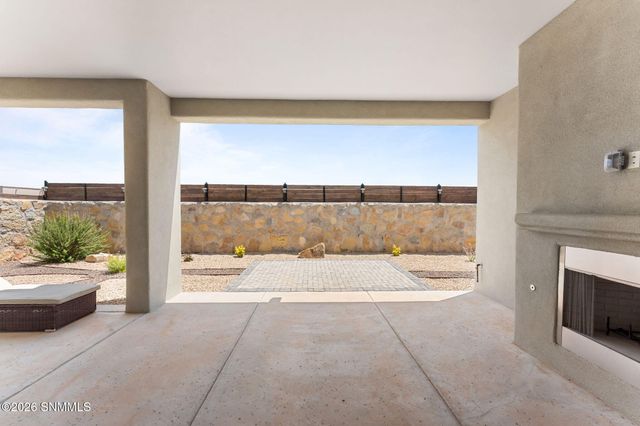 3778 Nightingale Avenue, Las Cruces, NM 88012